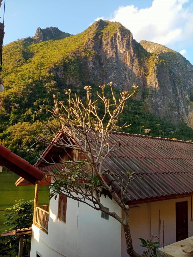 Sunrise Guest House Nong Khiaw Exterior photo